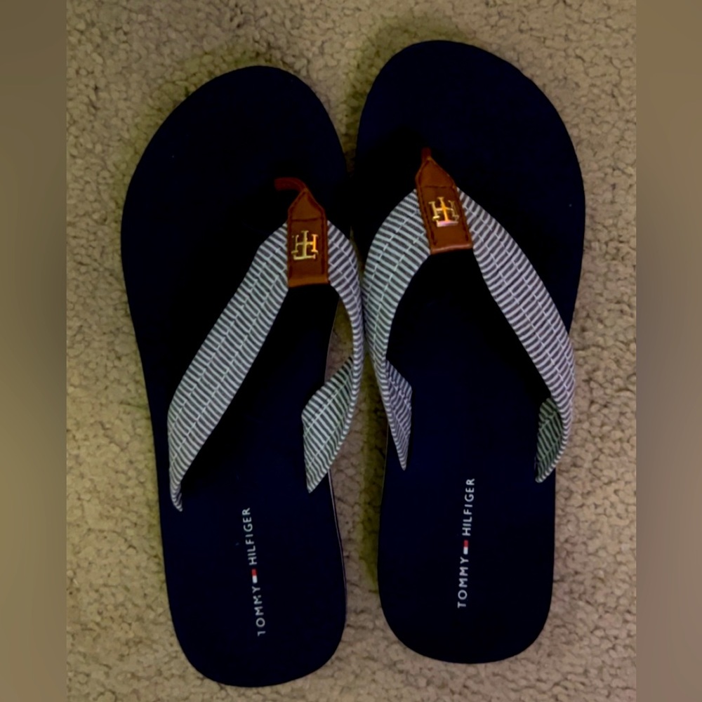 Tommy Hilifiger shoes